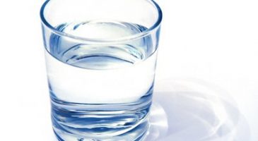 3 astuces pour boire plus d'eau et rester hydratée