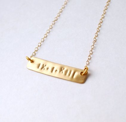 4-boutiques-Etsy-ou-personnaliser-ses-bijoux
