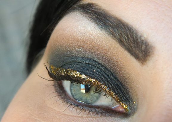 5-maquillages-de-fetes-a-piquer-aux-blogueuses