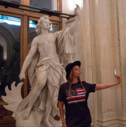 Beyonce-et-Jay-Z-au-Louvre-ou-est-le-respect