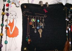 Broche grigri - %%sitename%%