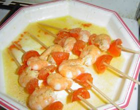 Brochettes-de-crevettes-par-Cmoikilefe