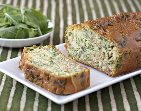 Cake-roquette-pancetta-et-parmesan