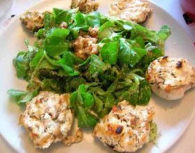 Champignons-au-coeur-tendre-d-ail-fines-herbes-par-Cora-rate