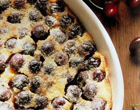 Clafoutis-aux-cerises-par-Lanasphere