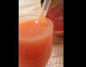 Cocktail-finesse-au-pamplemousse-par-Shoko