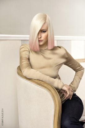 Coloration-la-tendance-de-l-automne-hiver-est-au-blond-platine