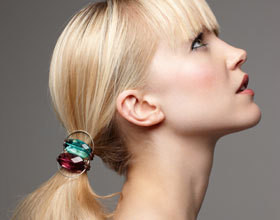 Comment-faire-un-chignon-bas