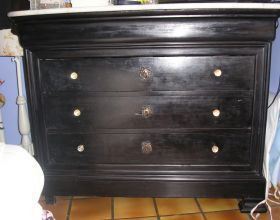 Commode-d-epoque!!!-par-Lagalinette