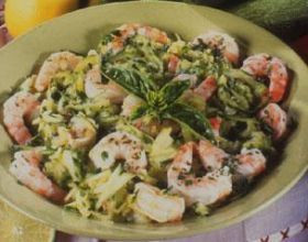 Courgettes-rapees-aux-crevettes-par-Stelllou