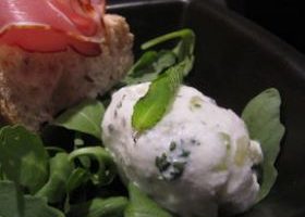 Crème glacée façon tzatziki - %%sitename%%