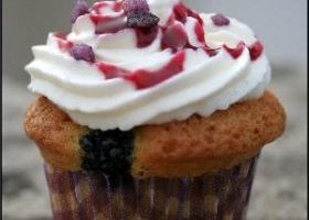 Cupcakes aux mûres - %%sitename%%