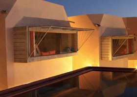 Dar'Hi : l'hôtel design en plein désert tunisien - %%sitename%%