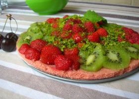 Délice aux fruits rouges sur biscuit rose - %%sitename%%