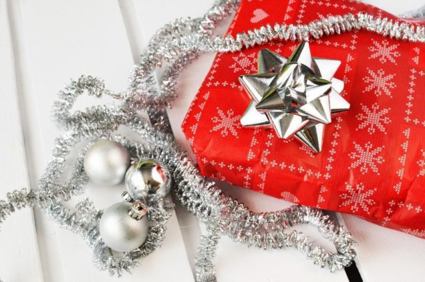 Demain-c-est-le-reveillon-et-je-suis-invitee-je-pense-a-quoi
