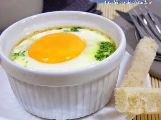Des-oeufs-cocotte-aux-epinards