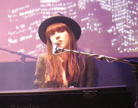 Diane-Birch-live-interview