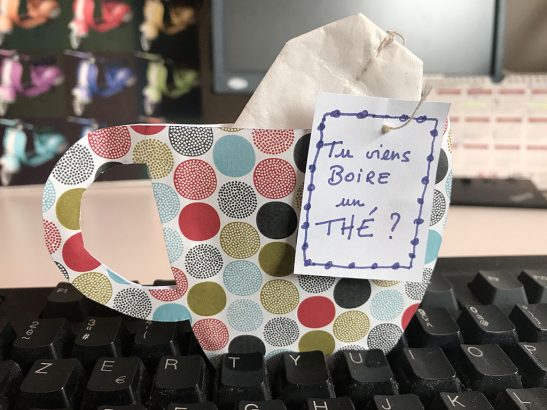 Faire-une-invitation-pour-boire-un-the