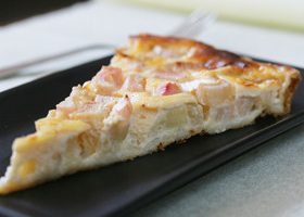 Gâteau à la rhubarbe - %%sitename%%