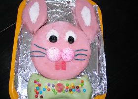 Gâteau au chocolat en forme de lapin