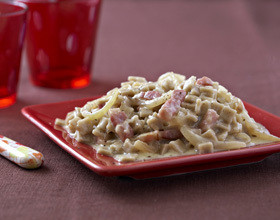 Gratin-de-crozet-au-beaufort-comte-et-lardon