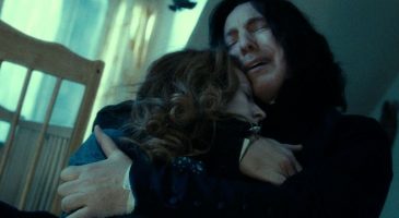 Rowling s'excuse d'avoir fait mourir Rogue ! - %%sitename%%