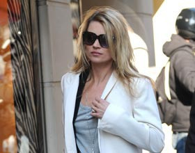Kate-Moss-pantalon-fetiche