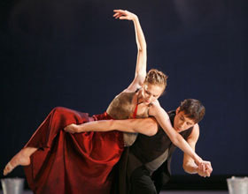 La-danse-le-ballet-de-l-Opera-de-Paris