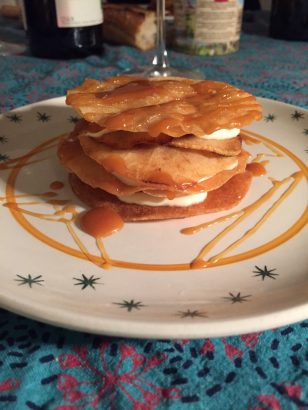 Le-millefeuille-aux-pommes-et-caramel-au-beurre-sale