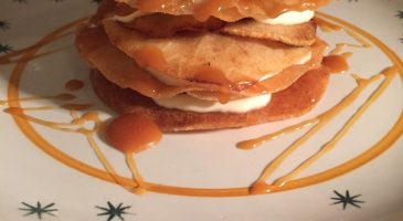 Le millefeuille aux pommes et caramel au beurre salé - %%sitename%%