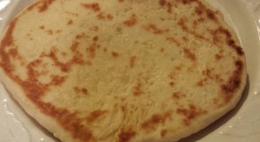 Les naans au fromage faciles