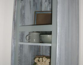 Meuble-repeint-par-Teofane