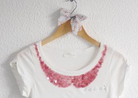 DIY : comment réaliser un col claudine à sequins sur mon t-shi - %%sitename%%