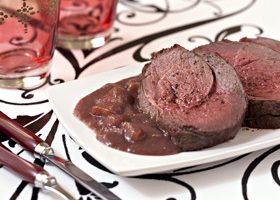 Rôti de biche, sauce grand veneur - %%sitename%%