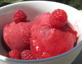 Sorbet-a-la-framboise-par-Mamzelle-eva