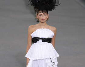 Sortie-du-defile-Chanel-printemps-ete-2009