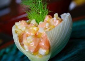 Tartare express au saumon, mangue et fenouil - %%sitename%%