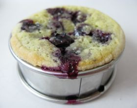 Tarte-amandine-aux-myrtilles-par-Flo-bretzel