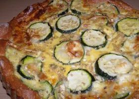Tarte aux courgettes, au chèvre et au sésame