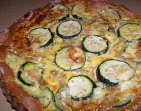 Tarte-courgettes-cheve-sesame-en-4-temps-par-Allyoxy