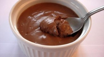 Une mousse au chocolat sans sucre, sans oeufs et sans beurre ( - %%sitename%%