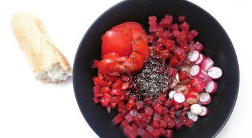 Une salade rouge