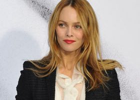 C'est "la révolution" chez Vanessa Paradis ! - %%sitename%%