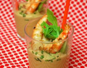 Verrine-pois-chiches-et-crevettes-poelees-par-Magicpof