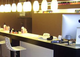 Bars sexys pour filles vernies - %%sitename%%