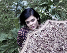 bat-for-lashes-the-haunted-man-312