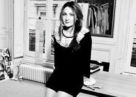 Tout sur la créatrice de robes de mariée Delphine Manivet ! - %%sitename%%