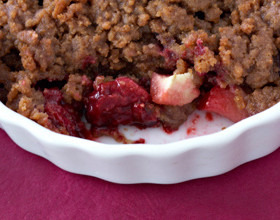 crumble-aux-fruits-mures-et-speculos