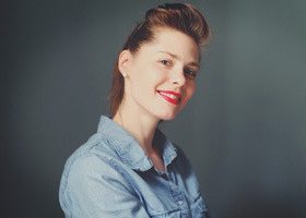 1 fille / 1 bureau avec... Laurence d'Epouse-Moi Cocotte - %%sitename%%