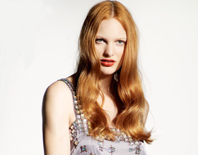 giles-deacon-new-look-robe-sequins